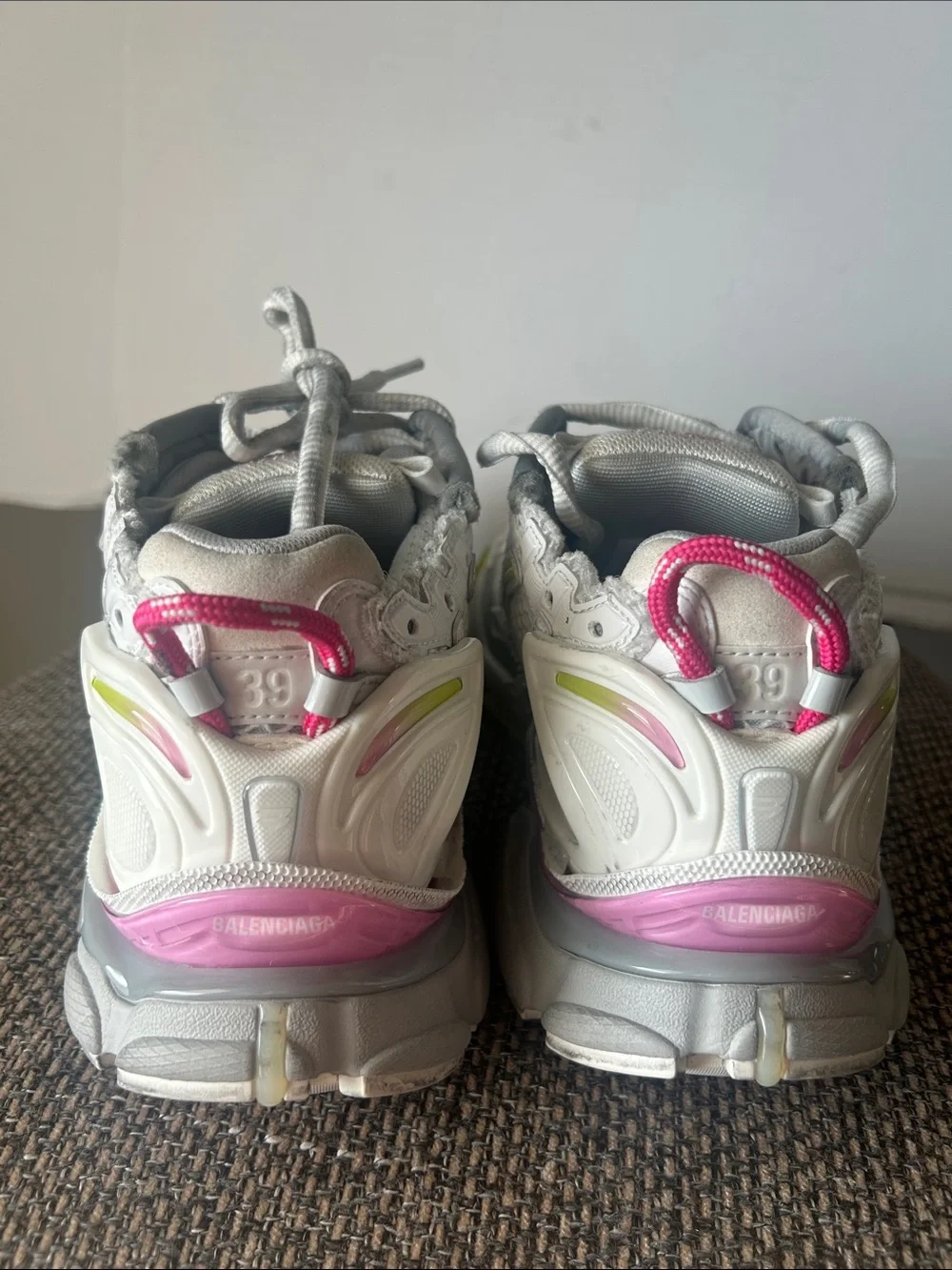 Balenciaga Runner Sneakers 39 Y2K Gorpcore Techwear Pink Green